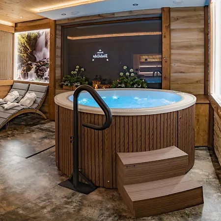 Stodolisko Konukevi 3*